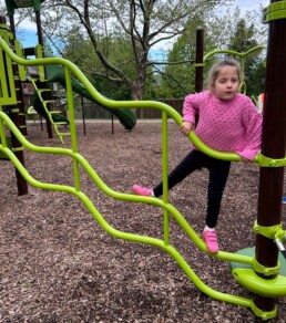 Lyonsgate Montessori School Casa students enjoyed a morning at a neighbourhood park.